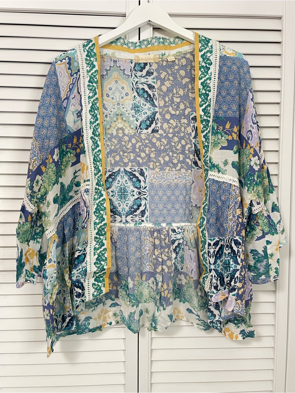 Altar’d State Women’s Medium Kimono Open Front Cardigan Crochet Bohemian Flowy